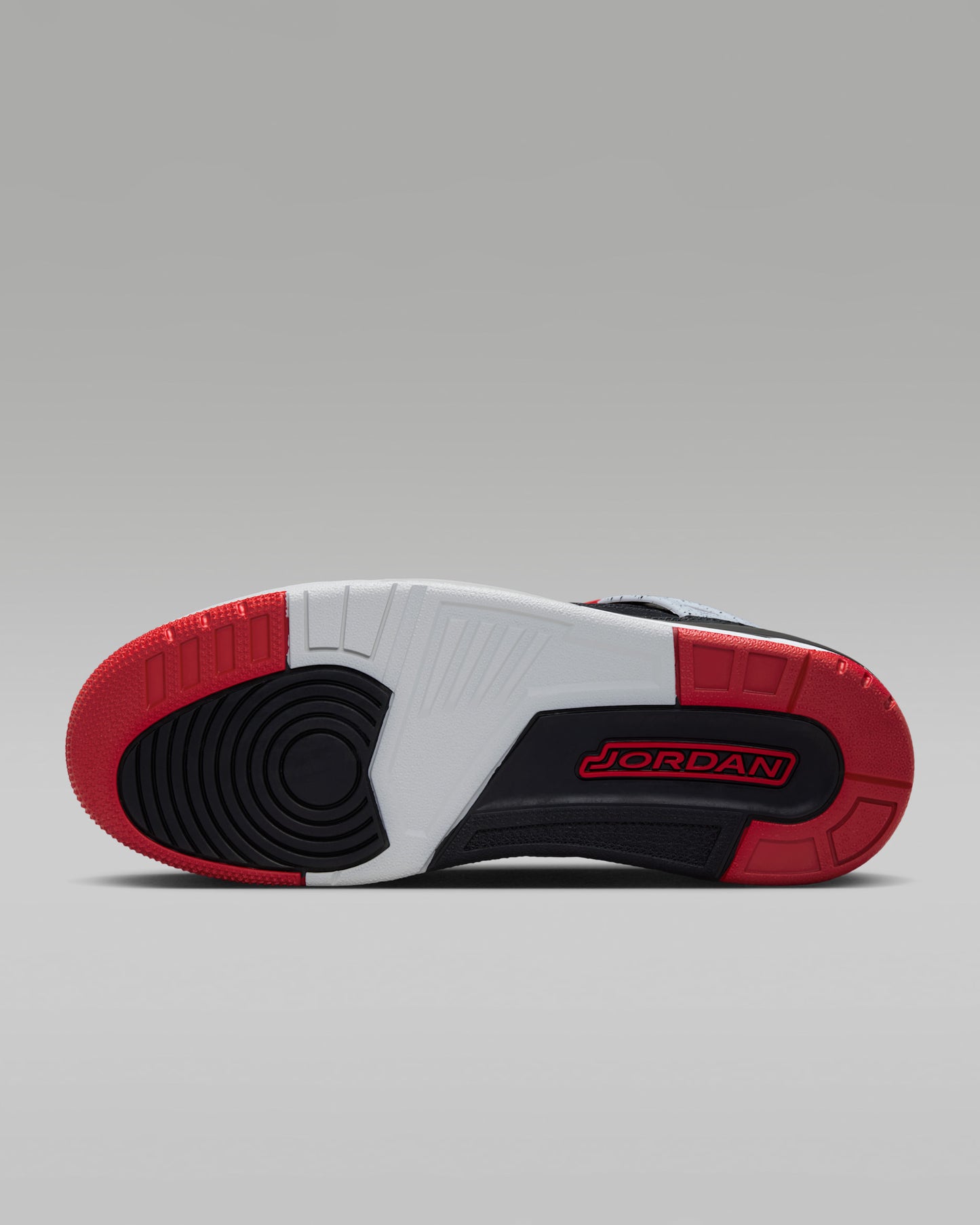 Air Jor_dan 4 Re_tro Bred Reima_gined